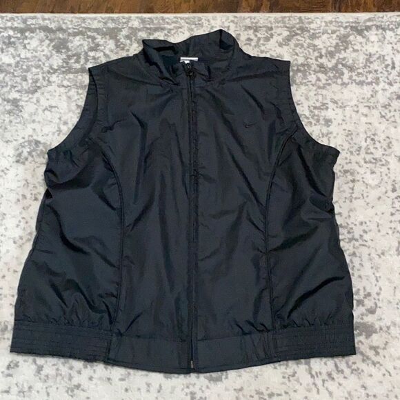 Nike endurance workout running vest size S black - Picture 1 of 9